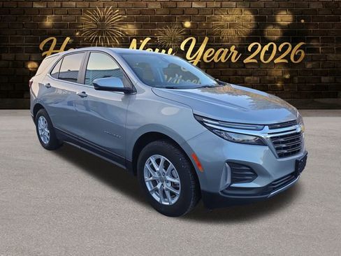 Used 2024 Chevrolet Equinox LT image 7