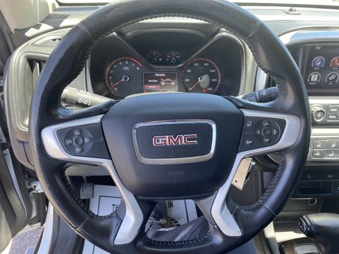 Used 2015 GMC Canyon SLT w/ LPO, Gearon Divider Package RWD image 6