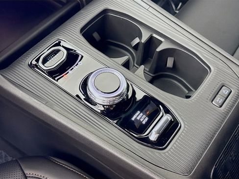 New 2026 Jeep Cherokee Limited AWD/4WD image 16
