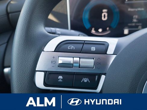 New 2026 Hyundai Tucson SE image 25