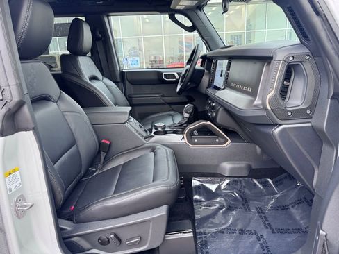 New 2026 Ford Bronco Badlands AWD/4WD image 10