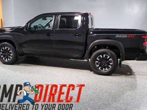 Used 2022 Nissan Frontier PRO-4X w/ Technology Package image 10