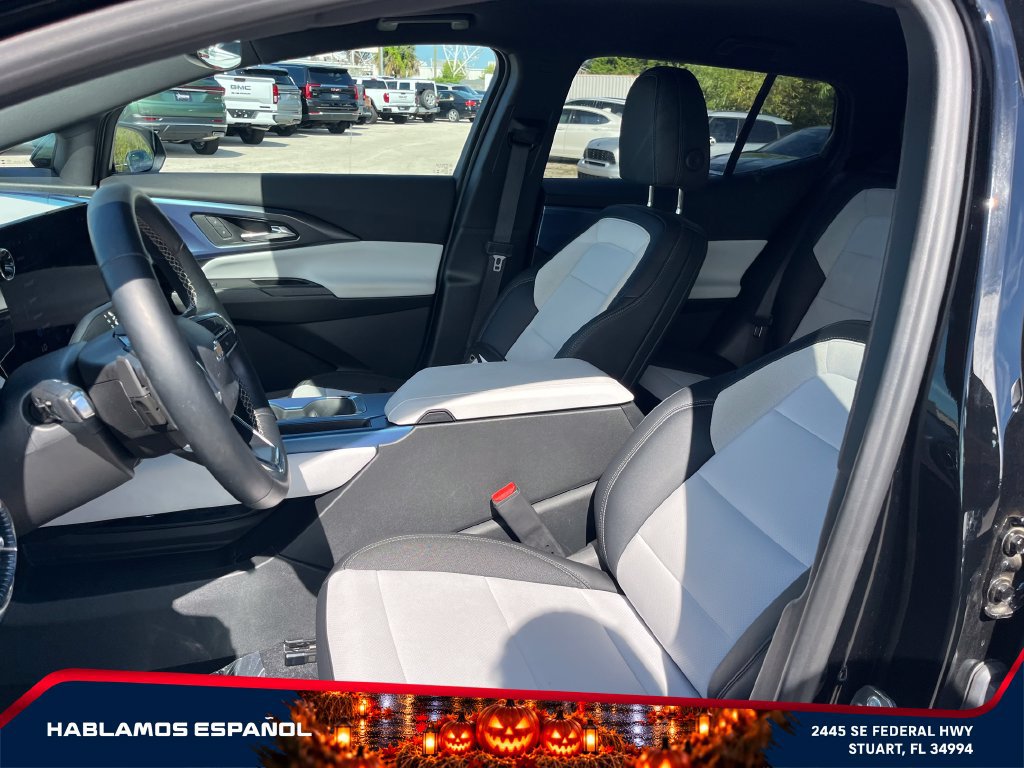 Used 2026 Chevrolet Equinox EV LT FWD image 15