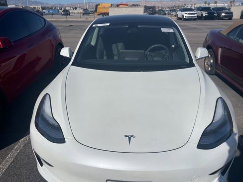 Used 2020 Tesla Model 3 Long Range image 29