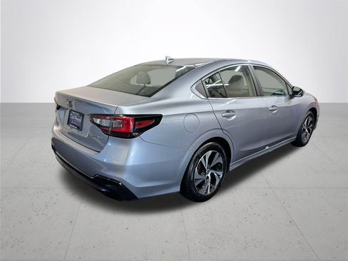Used 2022 Subaru Legacy Premium AWD/4WD image 7