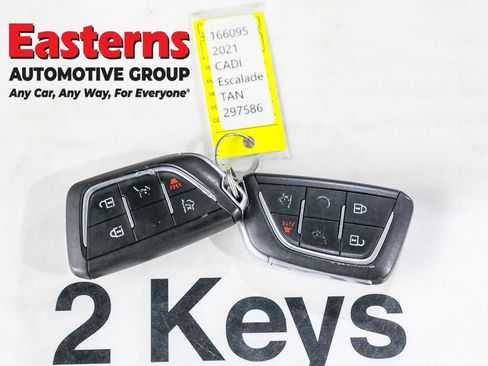 Used 2021 Cadillac Escalade ESV Premium Luxury Platinum image 31