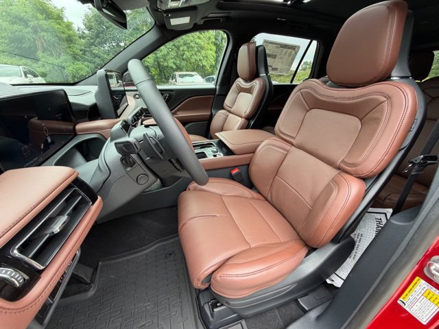 New 2026 Lincoln Aviator Reserve AWD/4WD image 18