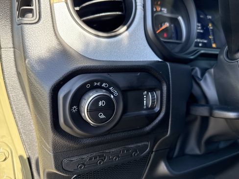 New 2026 Jeep Gladiator Mojave AWD/4WD image 28