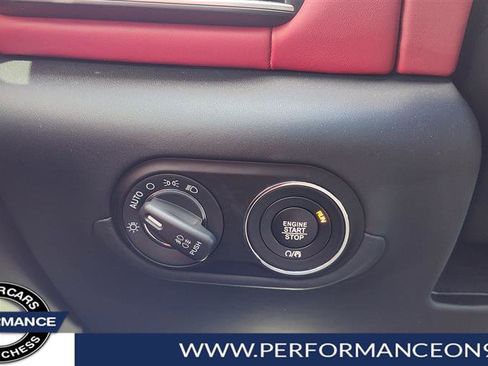 Used 2018 Maserati Levante S image 21