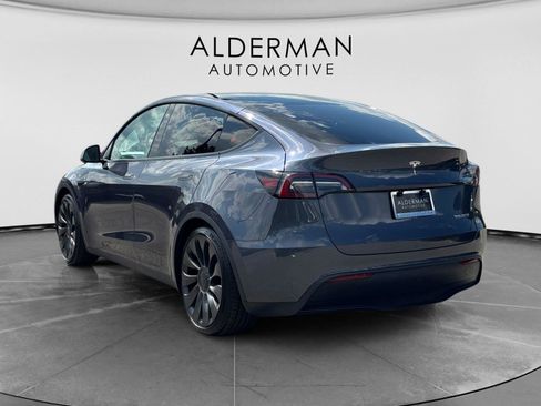 Used 2023 Tesla Model Y Long Range AWD/4WD image 3