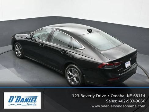 Used 2024 Honda Accord EX image 15