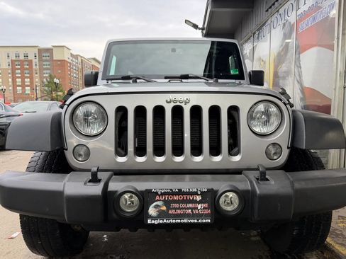 Used 2016 Jeep Wrangler Unlimited Sport w/ Quick Order Package 24S AWD/4WD image 8