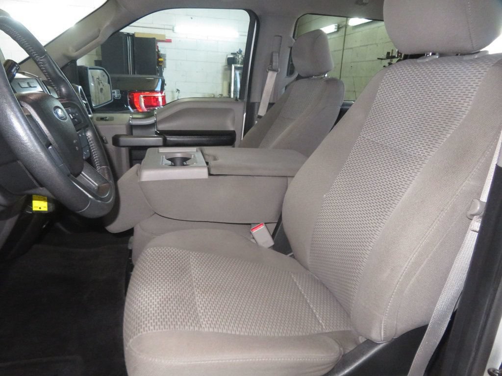 Used 2017 Ford F150 XLT w/ Equipment Group 302A Luxury AWD/4WD image 22