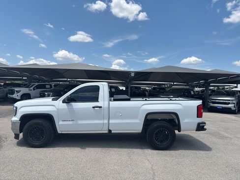 Used 2018 GMC Sierra 1500 2WD Regular Cab image 9