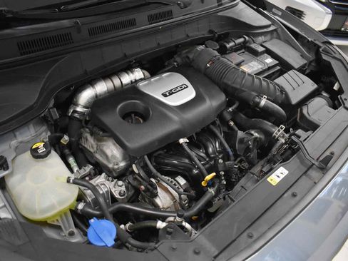 Used 2019 Hyundai Kona Limited AWD/4WD image 33