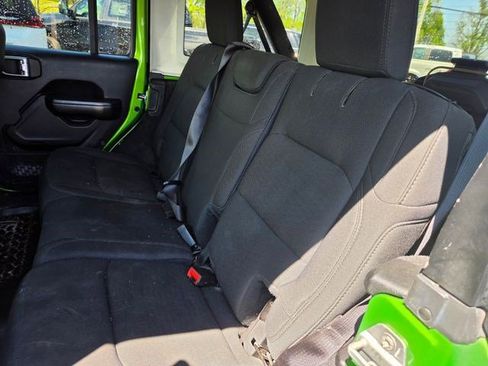 Used 2019 Jeep Wrangler Unlimited Sport S image 8