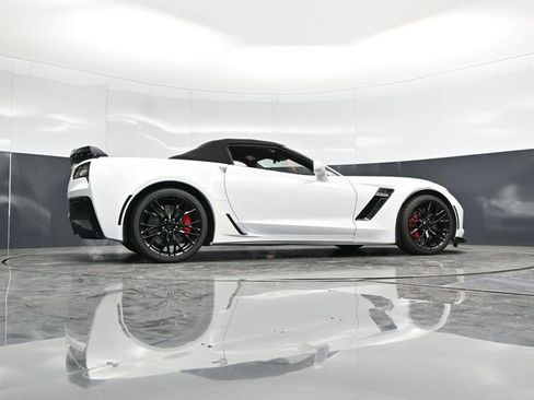 Used 2019 Chevrolet Corvette Z06 RWD image 44