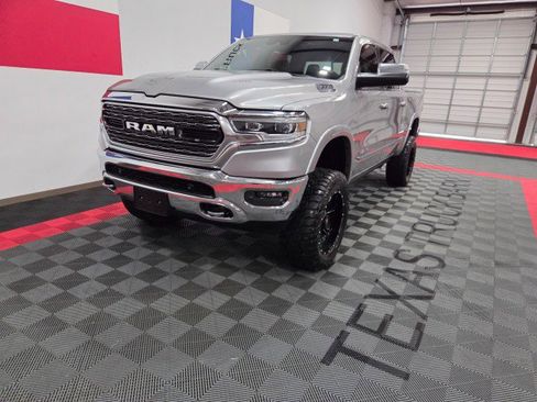 Used 2019 RAM 1500 Limited AWD/4WD image 4