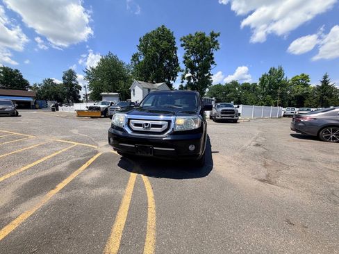 Used 2011 Honda Pilot Touring image 19