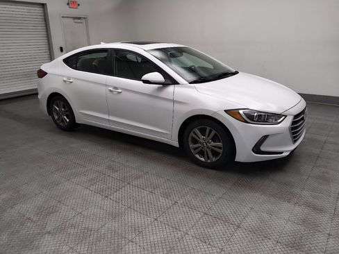 Used 2018 Hyundai Elantra Value Edition FWD image 11