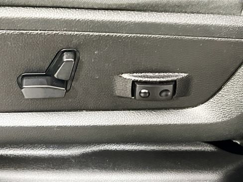 Used 2024 RAM 2500 Big Horn image 15