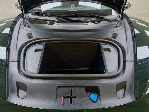 Certified 2022 Porsche Taycan Turbo S AWD/4WD image 32