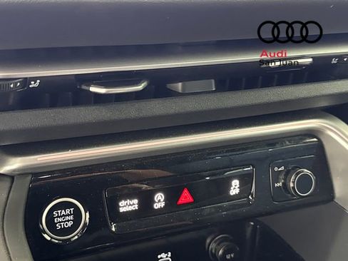 Certified 2025 Audi Q5 2.0T Premium w/ Convenience Package image 42