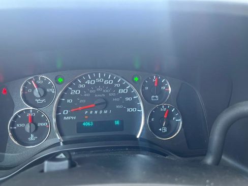 Used 2022 Chevrolet Express 3500 LS image 23