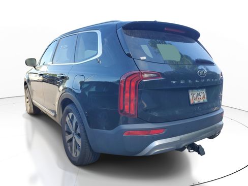 Used 2020 Kia Telluride S w/ S 8 Passenger Seating Package FWD image 7