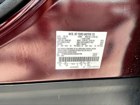 Used 2018 Ford Explorer XLT w/ Equipment Group 201A AWD/4WD image 34