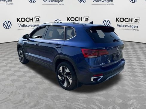 Used 2024 Volkswagen Taos SE w/ Panoramic Sunroof Package AWD/4WD image 6