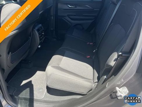 Certified 2025 Jeep Grand Cherokee Laredo X w/ Luxury Tech Group I AWD/4WD image 20