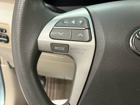 Used 2009 Toyota Camry LE image 28