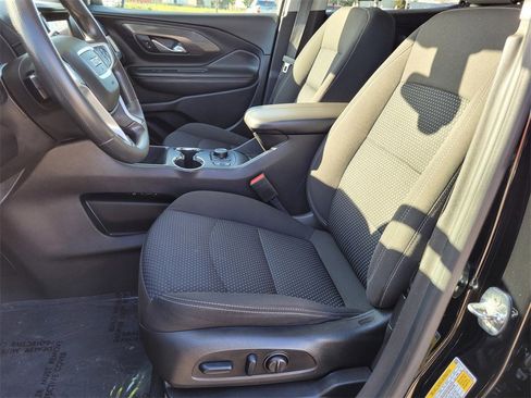 Used 2022 GMC Terrain SLE w/ Driver Convenience Package image 25