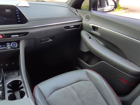 Used 2022 Hyundai Sonata SEL Plus w/ Cargo Package FWD image 12