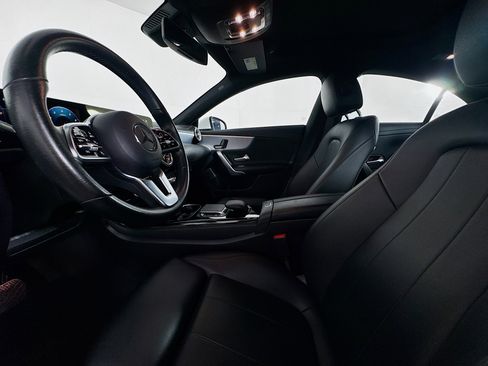 Used 2023 Mercedes-Benz CLA 250 w/ Premium Package image 20