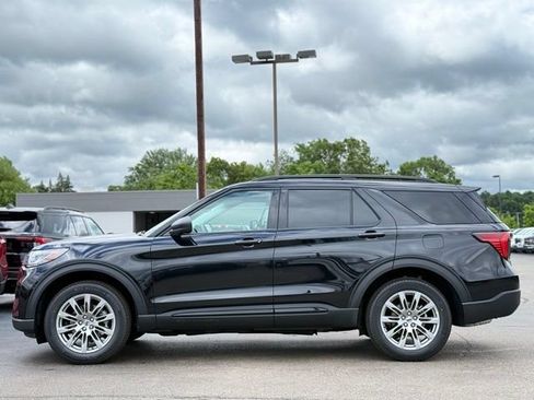 New 2026 Ford Explorer Active w/ Active Comfort Package AWD/4WD image 45