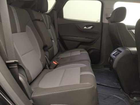 Used 2024 Chevrolet Blazer LT w/ Convenience Package FWD image 19