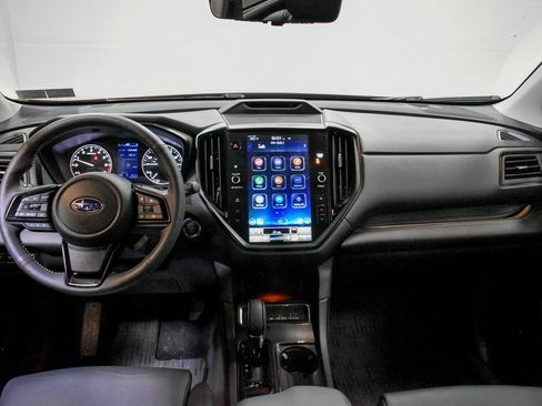 Used 2025 Subaru Ascent Bronze Edition image 11