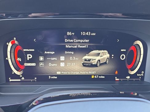 New 2026 Nissan Pathfinder Platinum FWD image 19