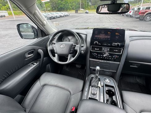 Used 2023 Nissan Armada SV RWD image 21