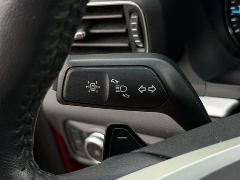 Used 2020 Ford Explorer XLT w/ Equipment Group 202A AWD/4WD image 21