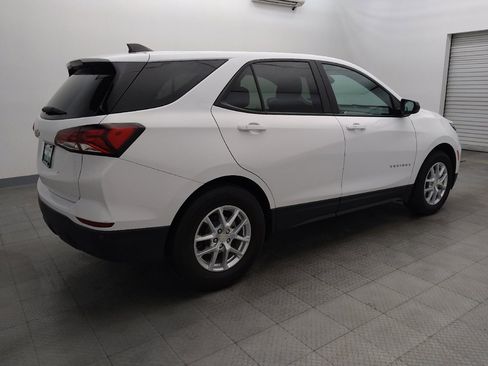 Used 2022 Chevrolet Equinox LS w/ LS Convenience Package FWD image 10