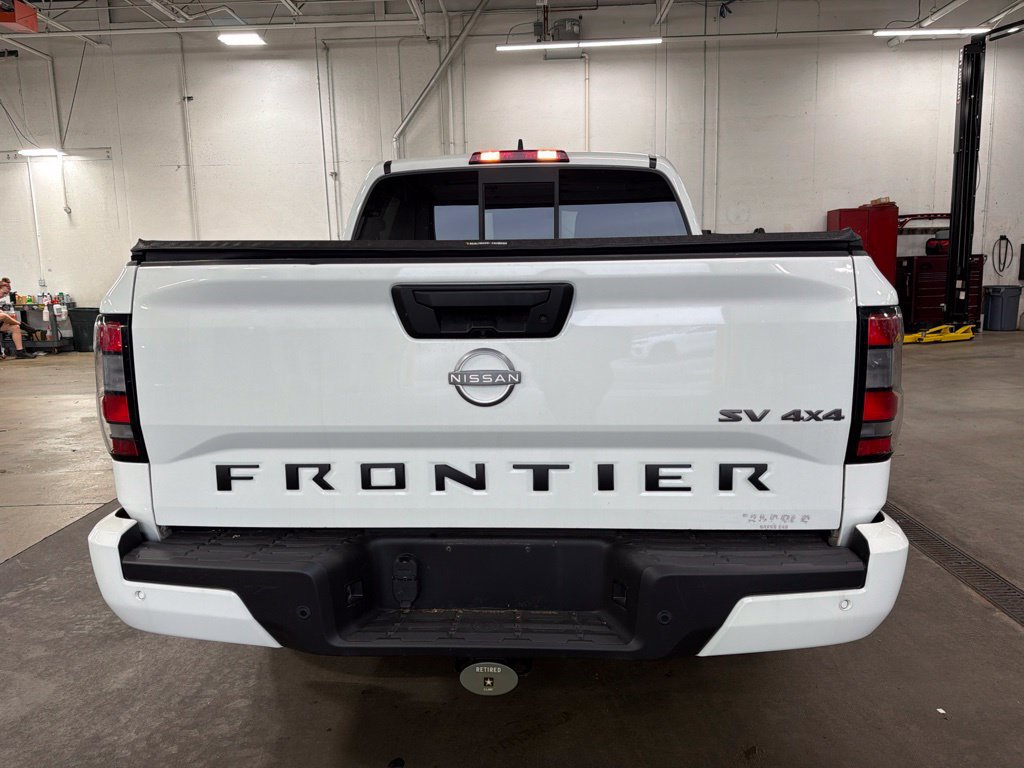 Used 2022 Nissan Frontier SV AWD/4WD image 4
