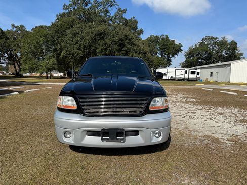 Used 2003 Ford F150 Harley-Davidson image 3