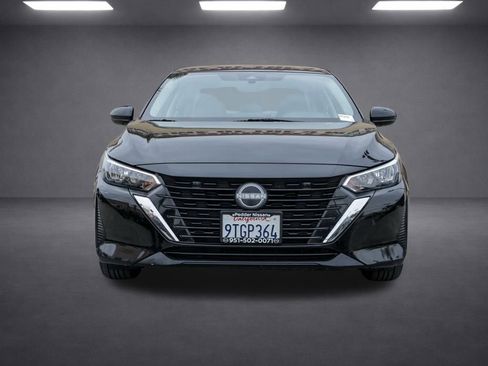 Used 2024 Nissan Sentra SV image 9