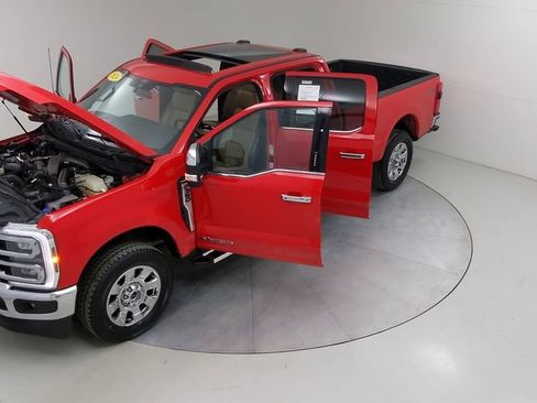 Certified 2024 Ford F350 Lariat w/ Chrome Package AWD/4WD image 60