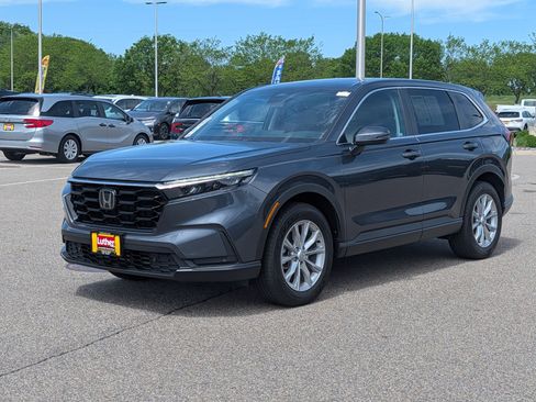 Used 2024 Honda CR-V EX-L image 3