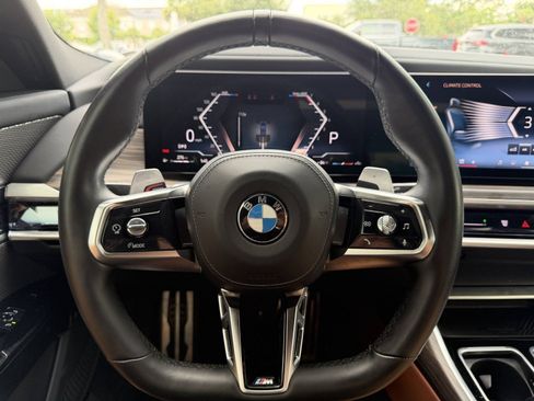 Certified 2024 BMW 760i xDrive AWD/4WD image 31