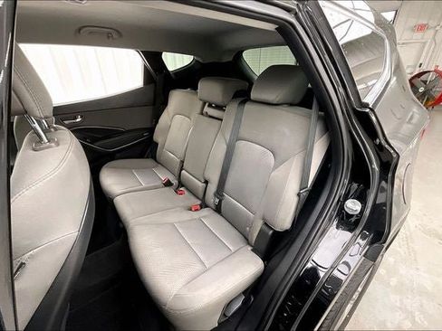 Used 2017 Hyundai Santa Fe Sport AWD/4WD image 19